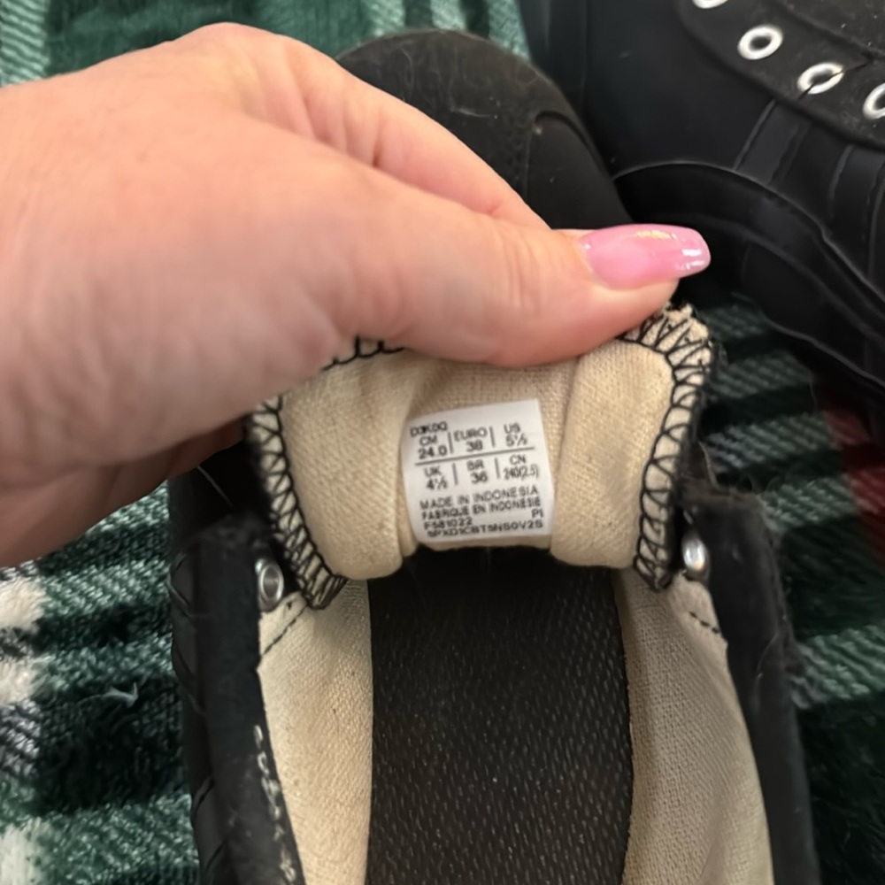 Onitsuka Tiger by Asics Black Casual Sneakers - Picture 7 of 7